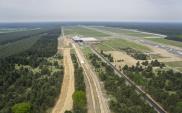 Szymany: Budowa drogi dojazdowej i torów do lotniska