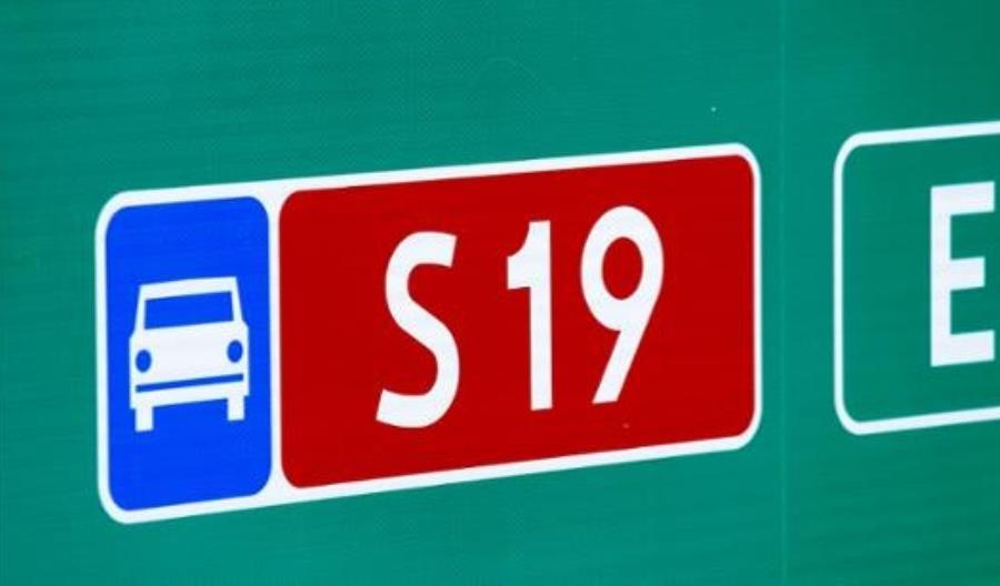 Budują S19 z tunelem koło Rzeszowa. Pierwsza łopata wbita Budują S19 z tunelem koło Rzeszowa. Pierwsza łopata wbita