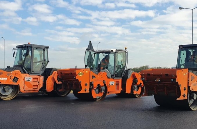 Opolskie. Stanęły roboty bitumiczne na kontraktach. Czy kompromis możliwy?  