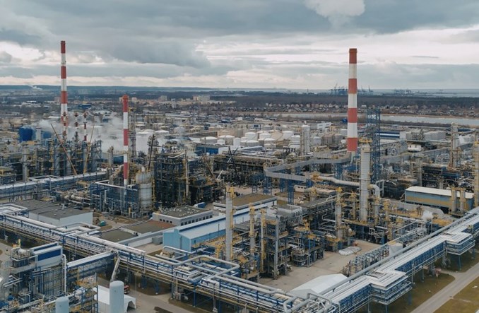 Orlen przejmie majątek Lotosu w zamian za akcje. Uzgodniono plan połączenia