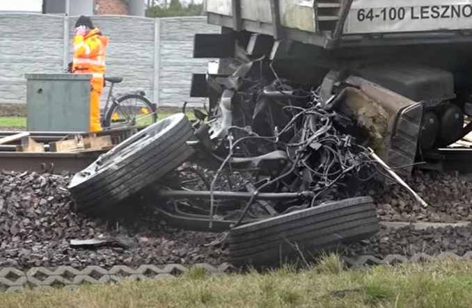 Cztery wypadki na przejazdach jednego dnia