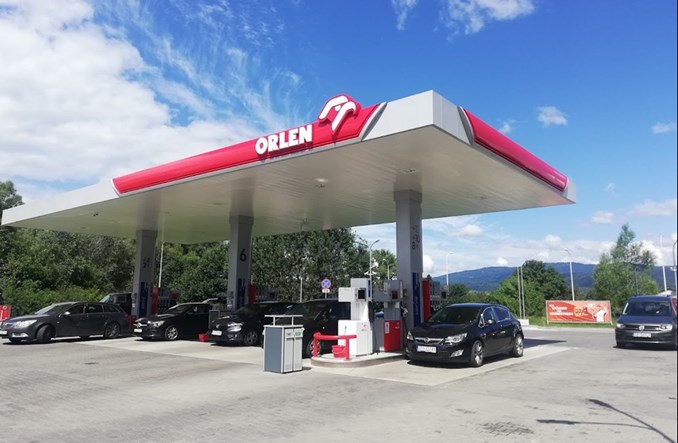 UOKIK: Ceny paliw pod koniec roku wyższe niż w innych krajach, ale Orlen nie złamał prawa