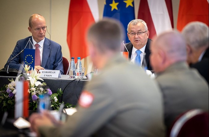 Jest deklaracja o współpracy międzynarodowej w zakresie infrastruktury transportowej