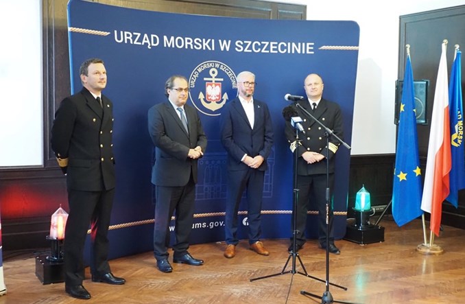 Jest umowa na analizę nawigacyjną dla toru podejściowego do Świnoujścia