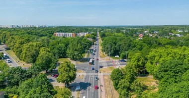 Łódź: Gdy nie kursuje tramwaj, autobusy utykają w korkach 