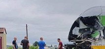 Ciężarówka wjechała pod pociąg Kolei Mazowieckich. Nie żyje maszynista