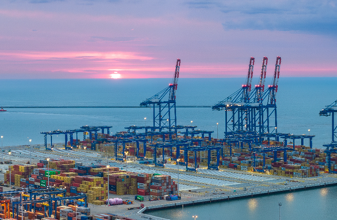 Rekordowy lipiec w Baltic Hub