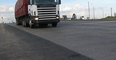 Sektor TSL nie korzysta na programach osłonowych. „Firmy walczą o przetrwanie” 