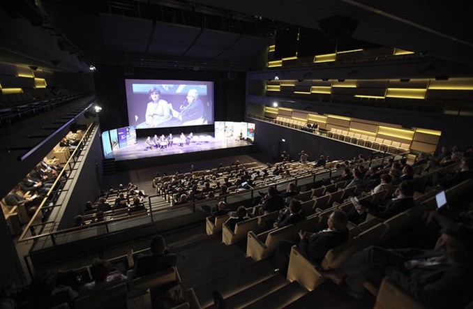 Jak inwestować bez zadłużania samorządów?