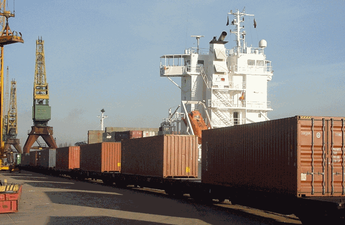 Porty Szczecin i Świnoujście wożą się koleją