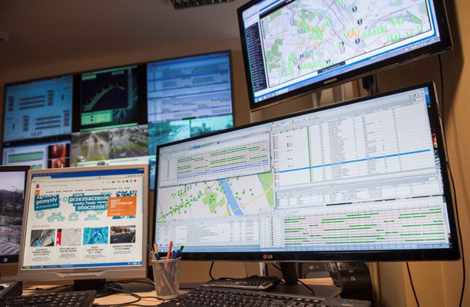Jak zarządza się ruchem w Warszawie?