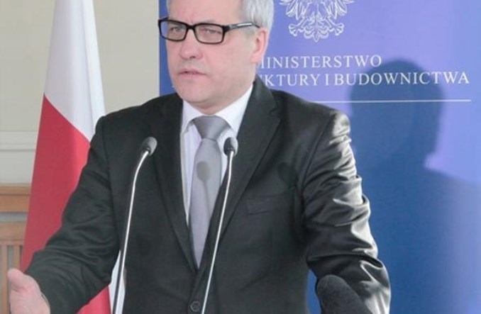 Szmit: KE zatwierdziło dofinansowanie dla pierwszych 11 inwestycji drogowych