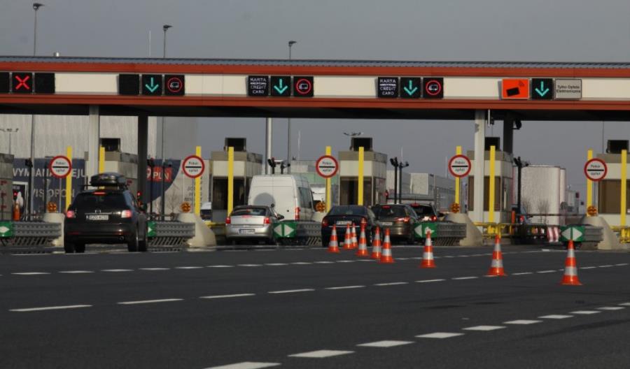 Adamczyk: A1 droższa od lipca. W wakacje bramki na autostradach znowu w górę Adamczyk: A1 droższa od lipca. W wakacje bramki na autostradach znowu w górę
