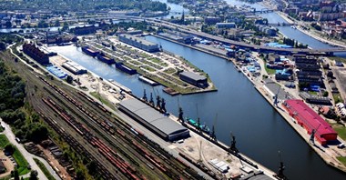 PKP PLK ogłasza przetarg na poprawę dostępu do portów w Szczecinie i Świnoujściu