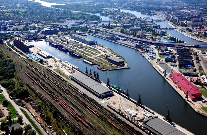 PKP PLK ogłasza przetarg na poprawę dostępu do portów w Szczecinie i Świnoujściu