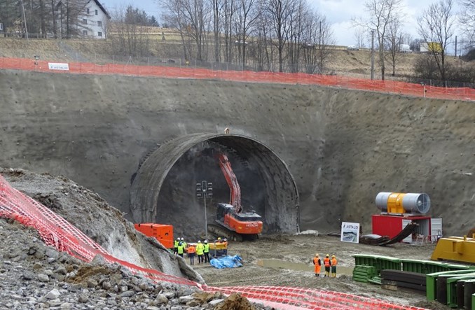 Tunel na Zakopiance: Włosi wybudują go po austriacku