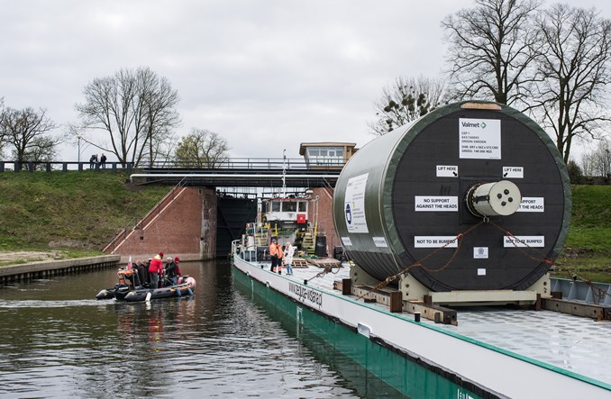 OT Logistics wspiera promocyjny rejs barki Wisłą z Gdańska do Warszawy