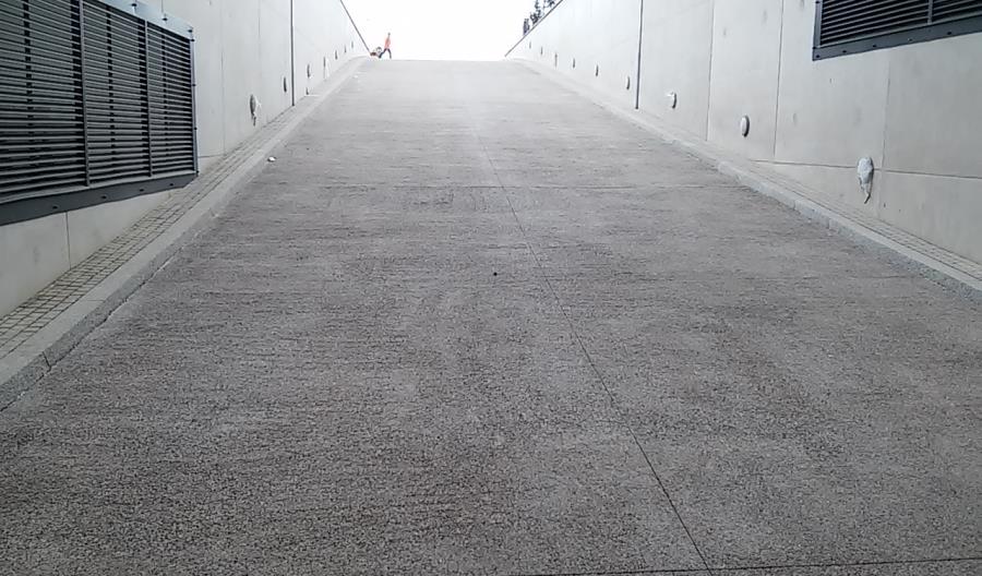 Beton nie tylko na drogi: Betony dekoracyjne CEMEX gwarantem jakości i estetyki Beton nie tylko na drogi: Betony dekoracyjne CEMEX gwarantem jakości i estetyki