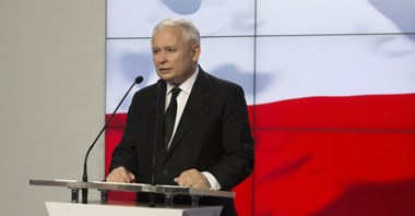 Kaczyński: Zapadła decyzja o wycofaniu ustawy benzynowej