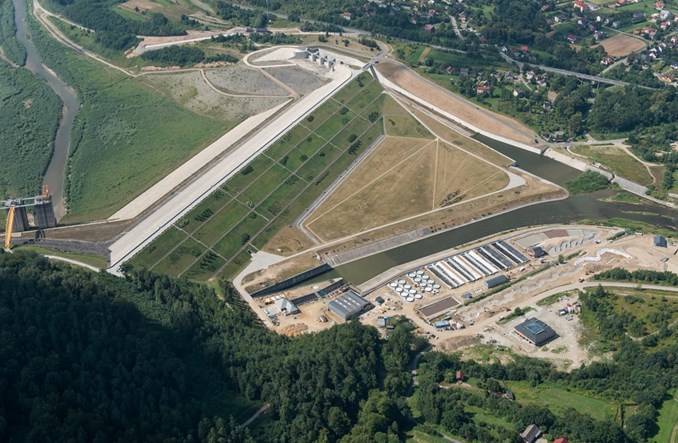 Samorządy: Świnna Poręba to nadal plac budowy