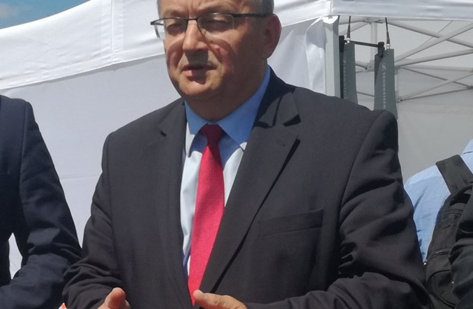 Adamczyk: O tempie inwestycji decydują procedury środowiskowe