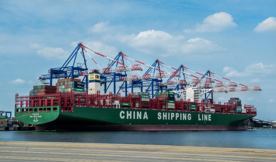 Chiński armator Cosco zainteresowany polskimi portami Chiński armator Cosco zainteresowany polskimi portami
