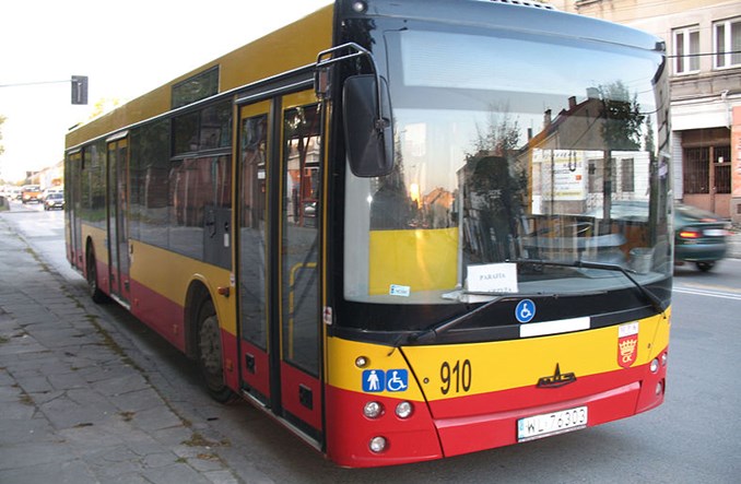 Kielce. Niekończący się przetarg, a hybrydy tuż-tuż