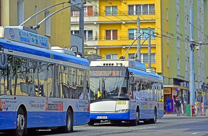 PKT Gdynia kupuje sześć nowych półtrolejbusów