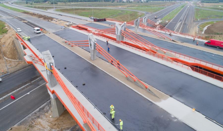 Długowieczny asfalt na drodze ekspresowej S7 Długowieczny asfalt na drodze ekspresowej S7