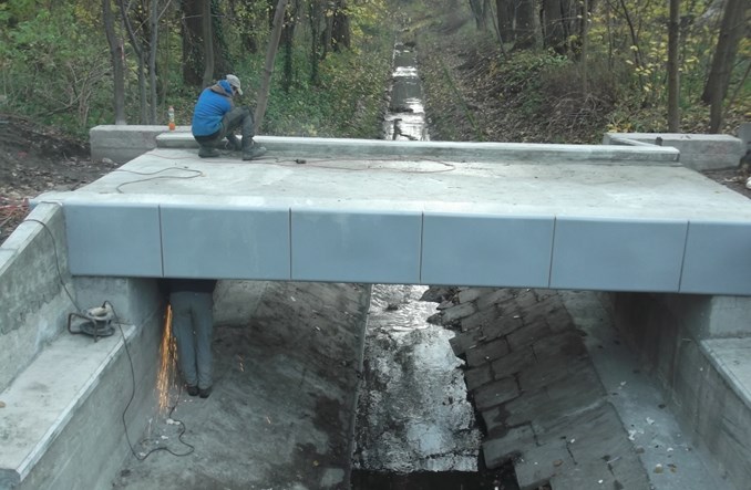 Łódź: Kładka rowerowa w miejscu mostu tramwajowego