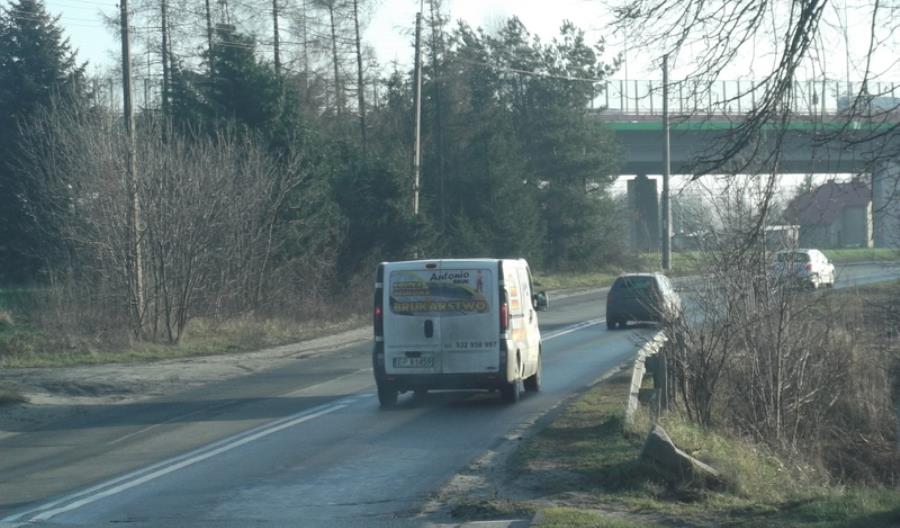 Łódzkie: Trzy lata inwestycji na DW713 Łódzkie: Trzy lata inwestycji na DW713