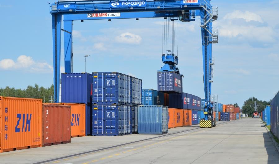 Coraz mniej towaru krąży po świecie z powodu wirusa z Wuhan Coraz mniej towaru krąży po świecie z powodu wirusa z Wuhan