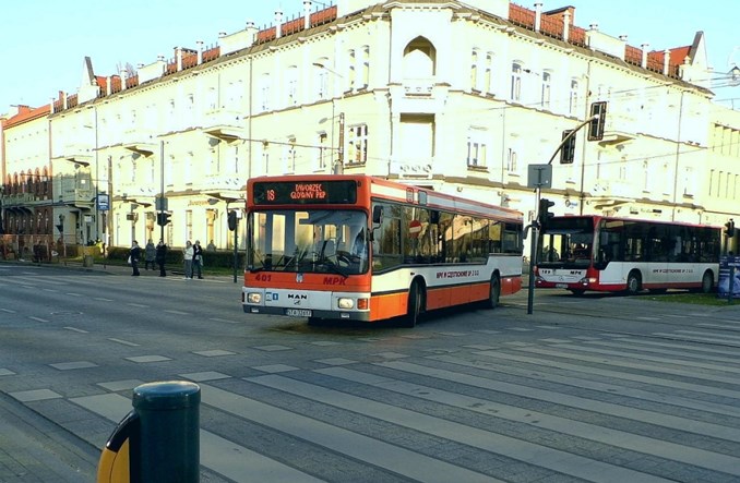 Częstochowa kupuje 12 autobusów. Dlaczego nie dodatkowe solarisy?