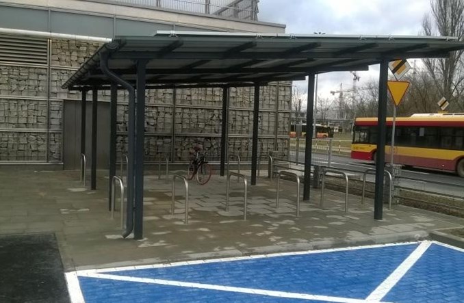 Warszawa. Młociny z kolejny P&R i ładowarkami dla aut