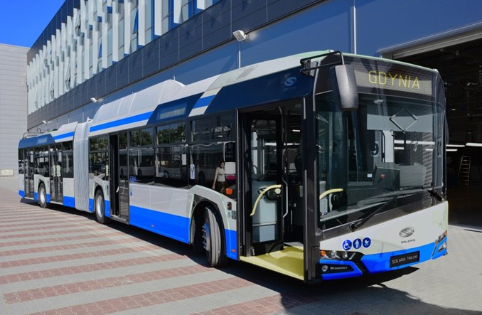 Gdynia i Solaris podpisały umowę na 30 trolejbusów