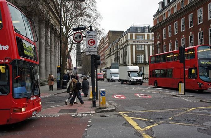 Londyn: Za korki odpowiadają samochody dostawcze