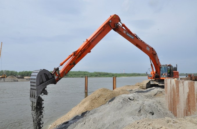 GDDKiA: Obecnie podpisywane umowy dobrze zabezpieczają podwykonawców 