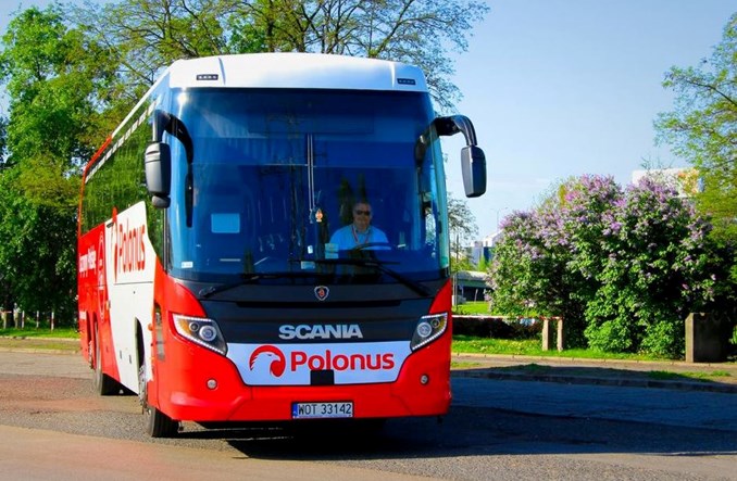 Polonus ma taksówkową promocję. Dojazd na i z dworca za pół ceny