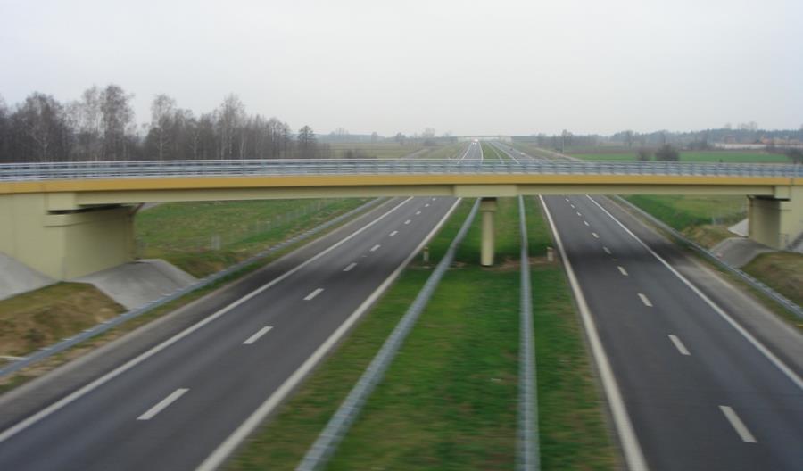 Cztery pasy na A2 między Łodzią a Warszawą? Cztery pasy na A2 między Łodzią a Warszawą?