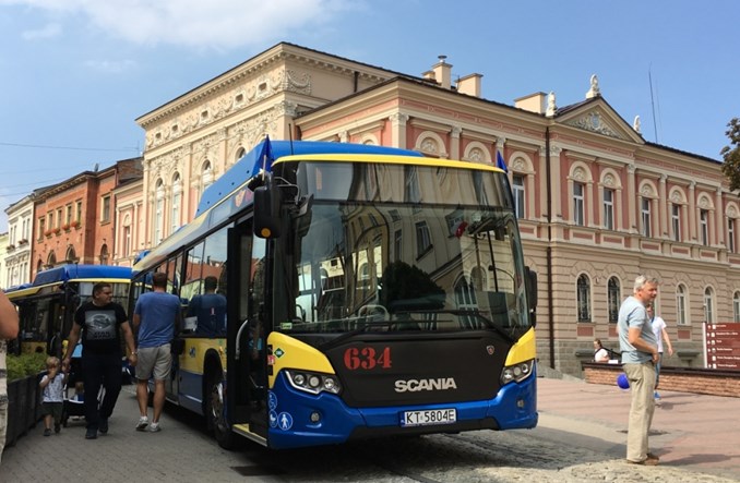 Tarnów kupuje jeden autobus na gaz