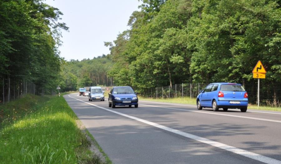 330 mln zł na poprawę stanu dróg krajowych 330 mln zł na poprawę stanu dróg krajowych