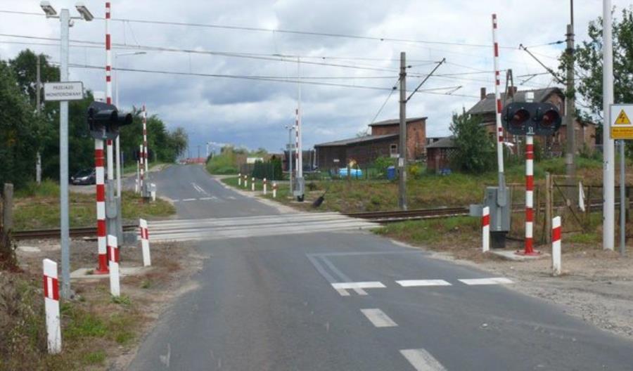 PLK zwiększa bezpieczeństwo na 159 przejazdach Warmii i Mazur PLK zwiększa bezpieczeństwo na 159 przejazdach Warmii i Mazur