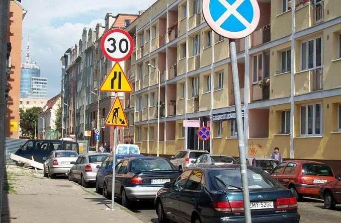 SParking: Aplikacja ograniczy ruch w poszukiwaniu parkingu