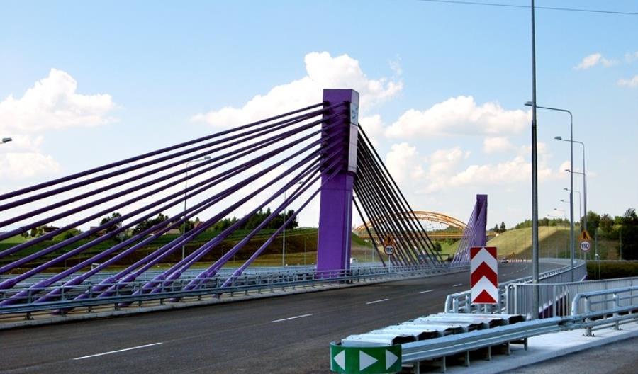 W tym roku GDDKiA planuje oddać jeszcze ponad 200 km nowych dróg W tym roku GDDKiA planuje oddać jeszcze ponad 200 km nowych dróg