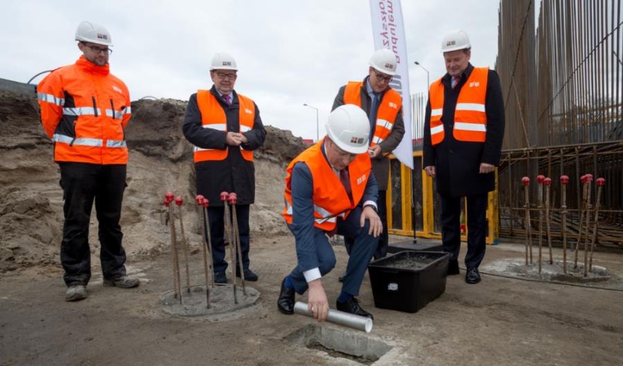Port Gdańsk przebudowuje swój układ drogowo-kolejowy Port Gdańsk przebudowuje swój układ drogowo-kolejowy