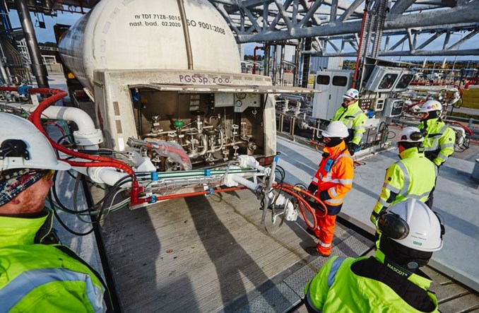  Polskie LNG wyprzedza europejską konkurencję 