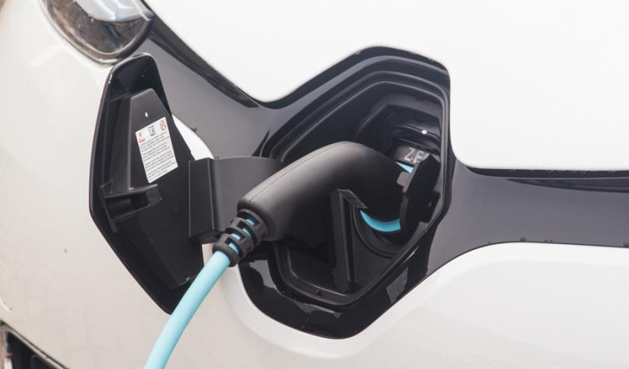 Milion elektryków? Możliwe w 2035 roku, ale przy dodatkowym wsparciu Milion elektryków? Możliwe w 2035 roku, ale przy dodatkowym wsparciu