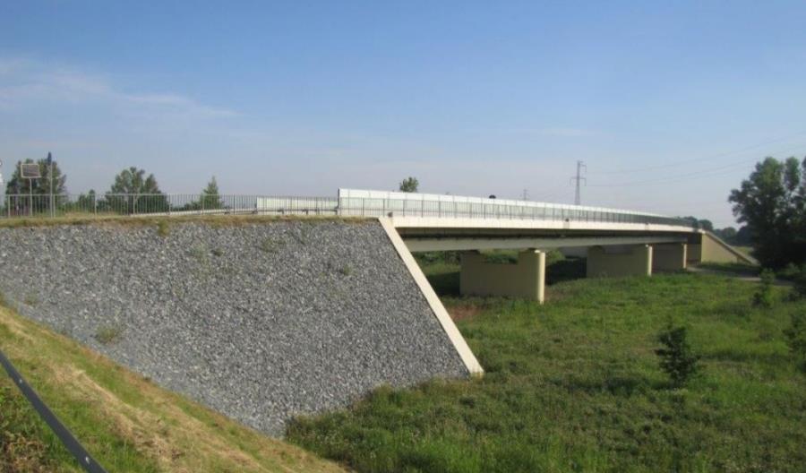 Dolnośląskie: DSDiK przygotowuje się do budowy nowych mostów w Oławie Dolnośląskie: DSDiK przygotowuje się do budowy nowych mostów w Oławie