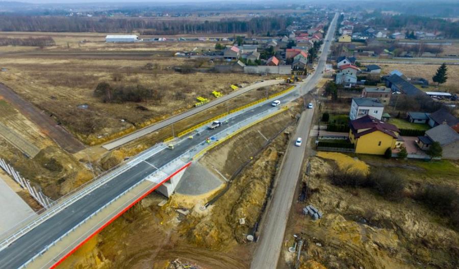 Bardzo drogie oferty na dokończenie prac po Salini na A1. Brakuje ponad 200 mln zł Bardzo drogie oferty na dokończenie prac po Salini na A1. Brakuje ponad 200 mln zł