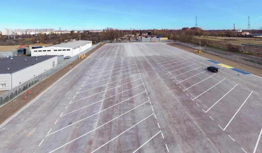 Pierwszy parking buforowy w Porcie Gdańsk Pierwszy parking buforowy w Porcie Gdańsk